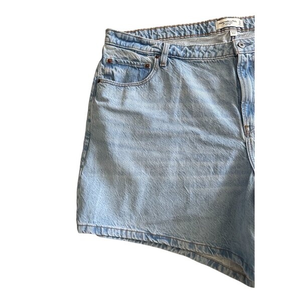 ABERCROMBIE & FITCH High Rise Denim The Loose Short Size 22 PLUS NEW NWT - Picture 4 of 8
